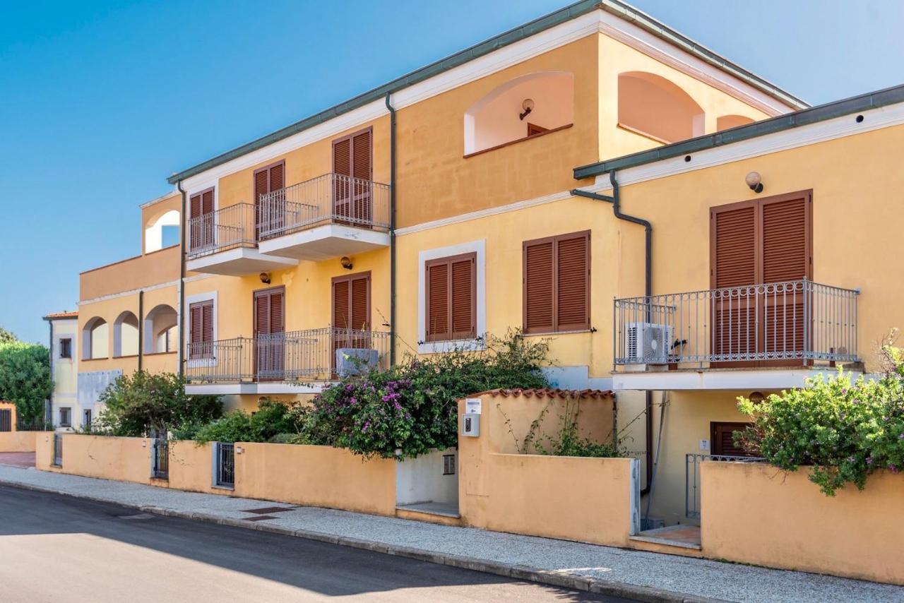 Apartments In Santa Teresa Di Gallura Экстерьер фото