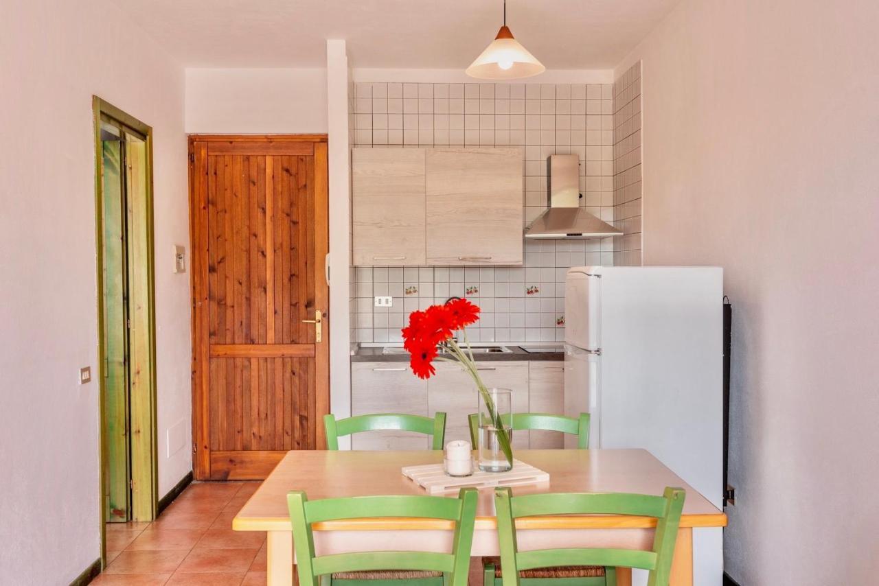 Apartments In Santa Teresa Di Gallura Экстерьер фото